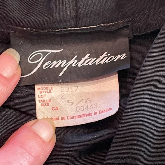 Vintage late 90’s shirt with shoulder pads - Picture 10 of 12